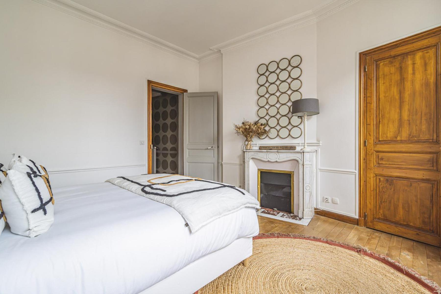 L'Elegance Vue Parc Reims Exterior foto